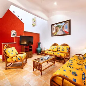 Tata & Nana's - 3bdrm Private House Cancún
