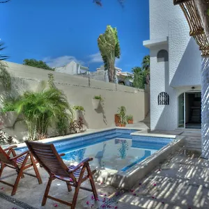 5br Beautiful In Downtown Cancun, 10min Cancún